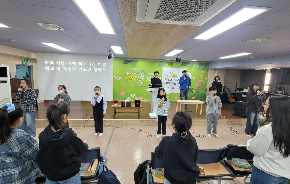 elementary 2 image 20