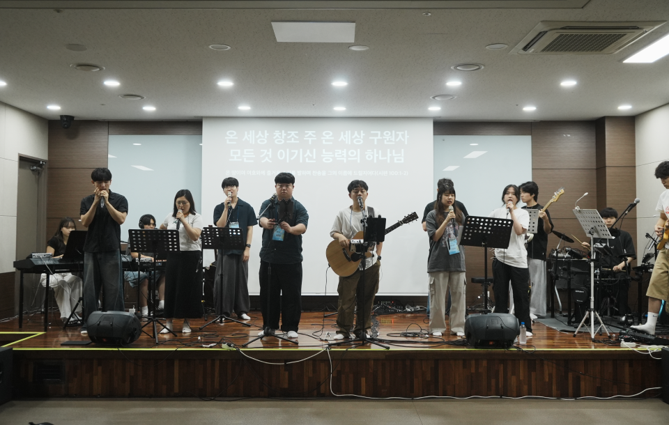 youngAdults image 05